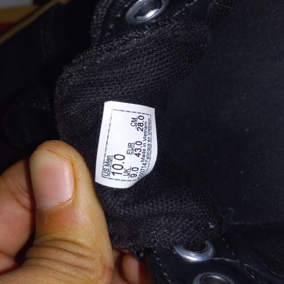 (Canvas) Black/Gum Vans - Picture 4 of 4